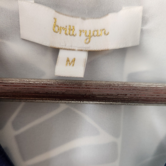 Chic Navy and White Geometric Mini Dress - Picture 3 of 3